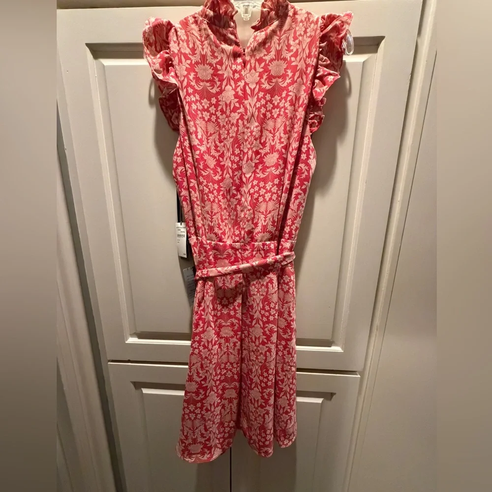 Vince Camuto Floral Belted Dress - NWT - Picture 2 of 4